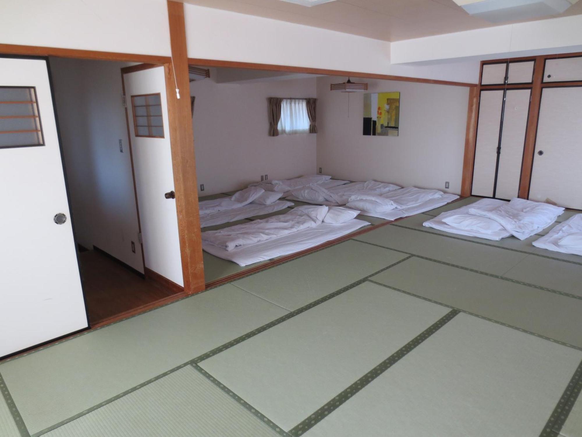 Hotel Minatoya Kōchi Rum bild