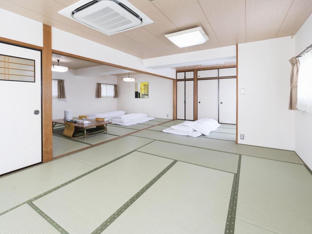 Hotel Minatoya Kōchi Exteriör bild