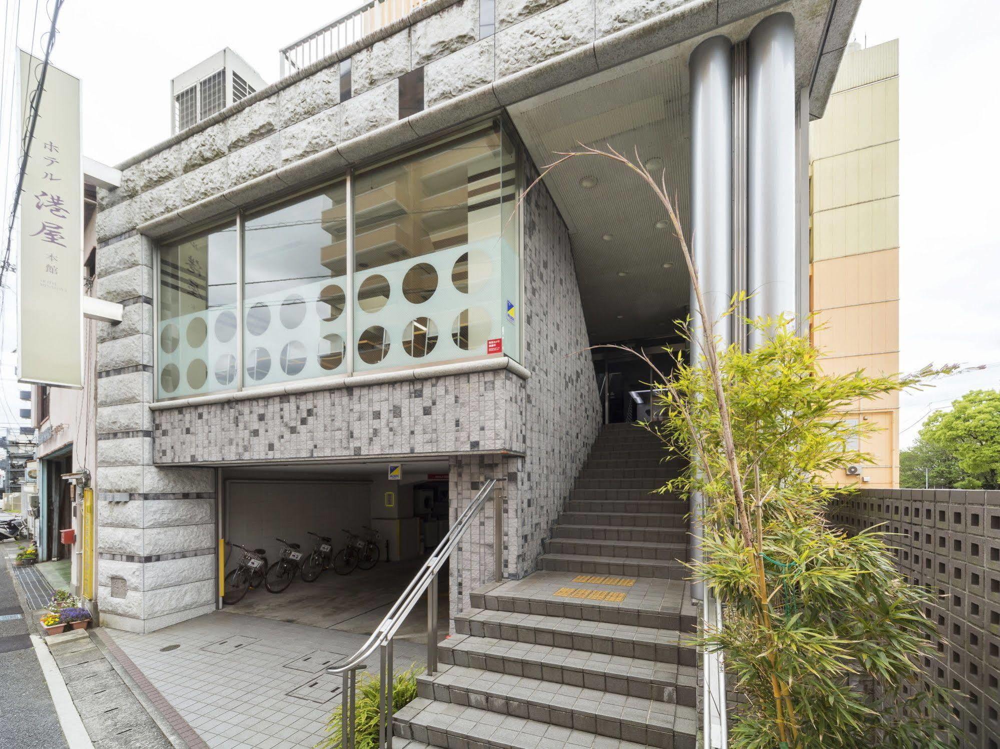 Hotel Minatoya Kōchi Exteriör bild